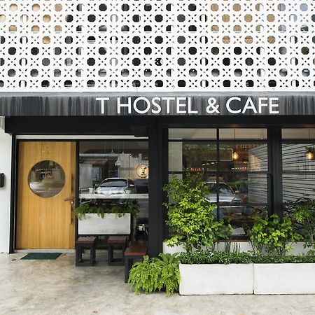 T Hostel @ Victory Monument Bangkok Exterior photo
