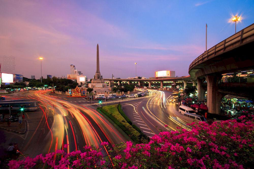 T Hostel @ Victory Monument Bangkok Exterior photo