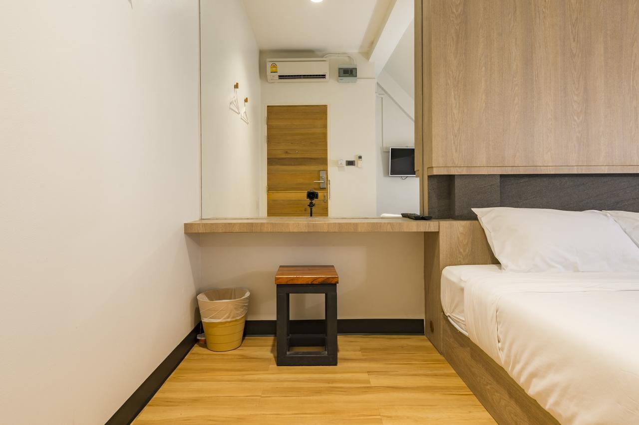 T Hostel @ Victory Monument Bangkok Exterior photo